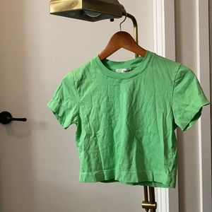 Wilfred Free Aritzia green crop top tee, size XS